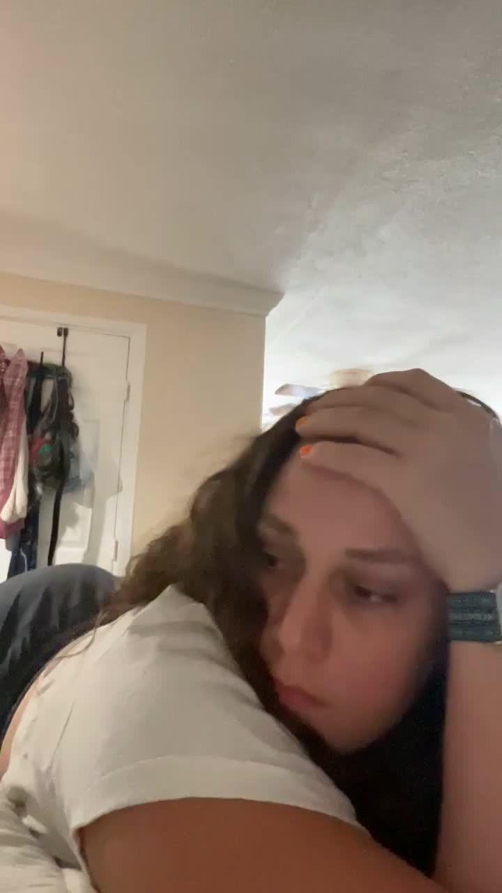 Phoebe Pine [ do_you_pine69 ] - Your wish is my command! - ePornLeak