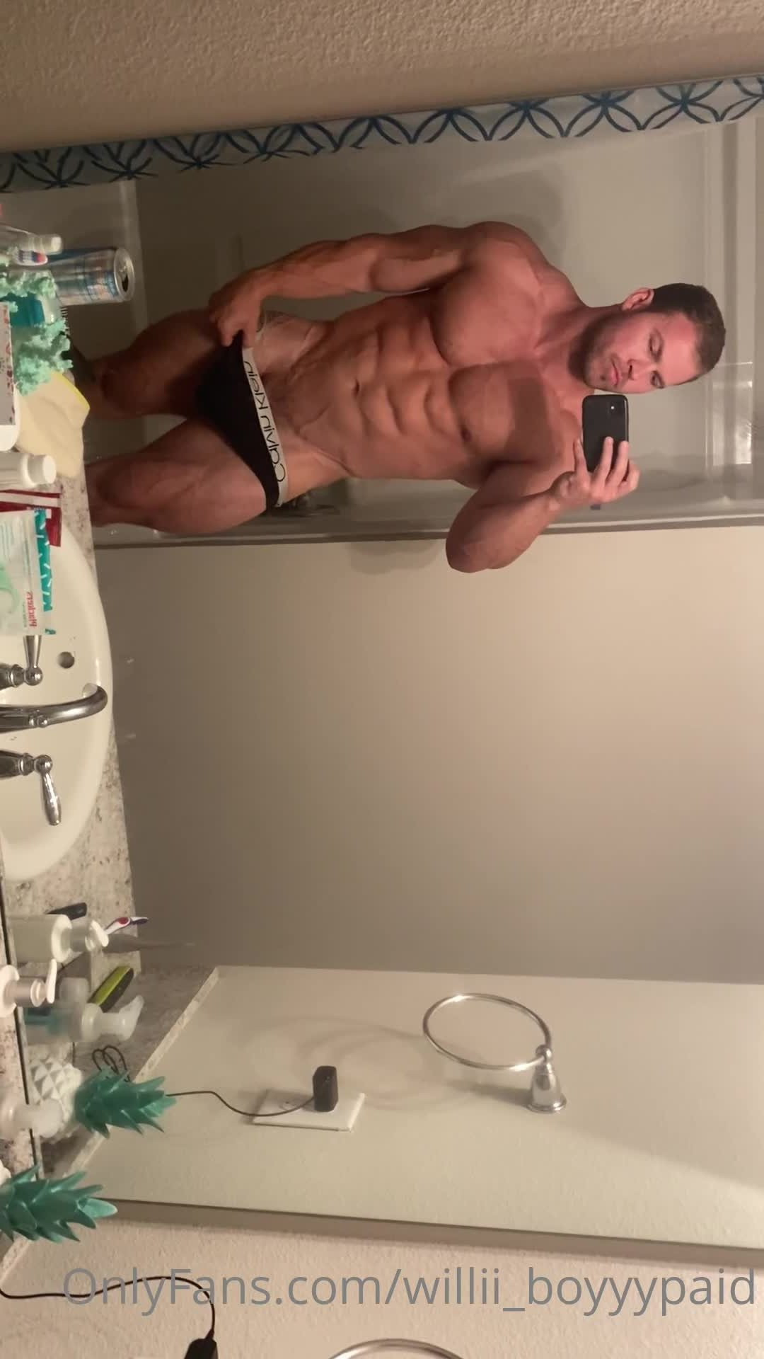 Willii_boyyypaid - I wanna look into yours eyes whilst you fill my mouth with hot cum