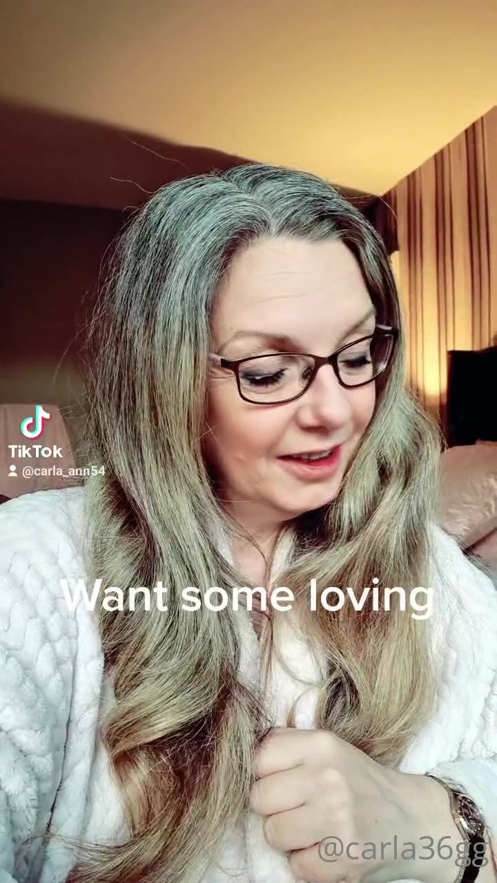 🟢Ultimate Mature Fantasy [ carla36gg ] - Just a small foot pack 😏😘 - ePornLeak