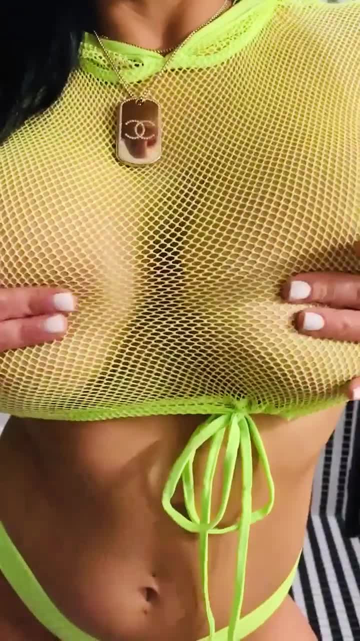 Audrey Bitoni [ audreybitoni ] - TGIF  Idk about yall  but I think I had a pretty productive week and