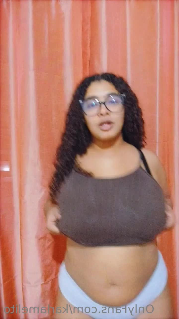 Karlamelito💕 [ karlamelito ] - Going to be making a no voice video today (lost my voice) any type of