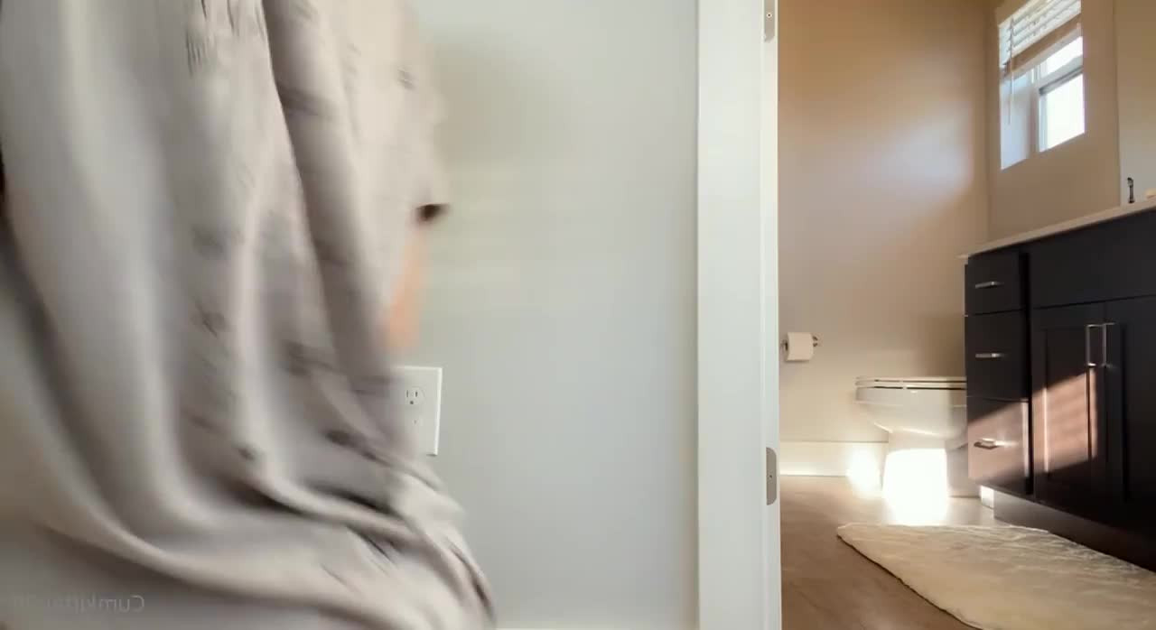 cumkitten99 - I’m in a serious wing phase right now, 15 in this box! 🤤