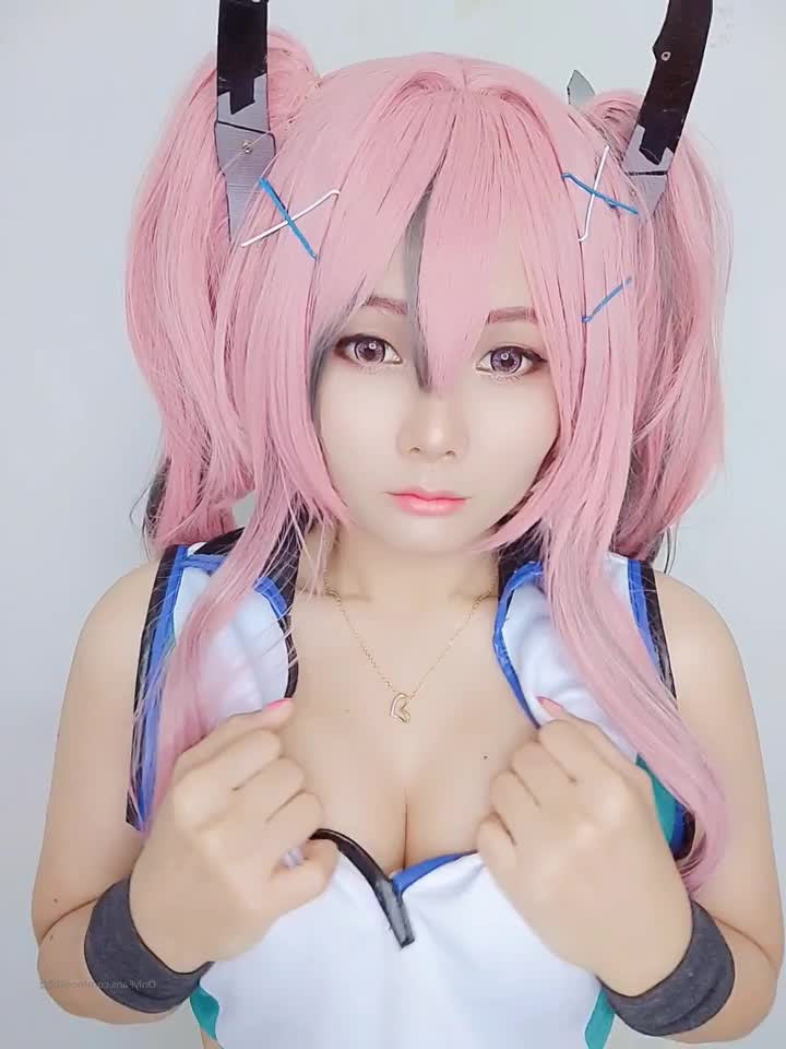 Nookkiizz - More Hump day shots💋💋💋Candy