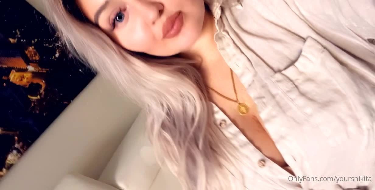 Nikita [ yoursnikita ] - Happy Friday all my lovely Penis s - ePornLeak