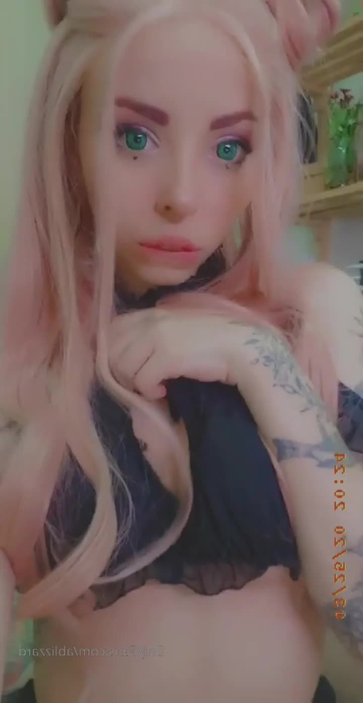 Blizzard ✨ petite cosplayer gf [ ablizzard ] - lil preview on what in ur dm!  if you want the vid bc you weren’t