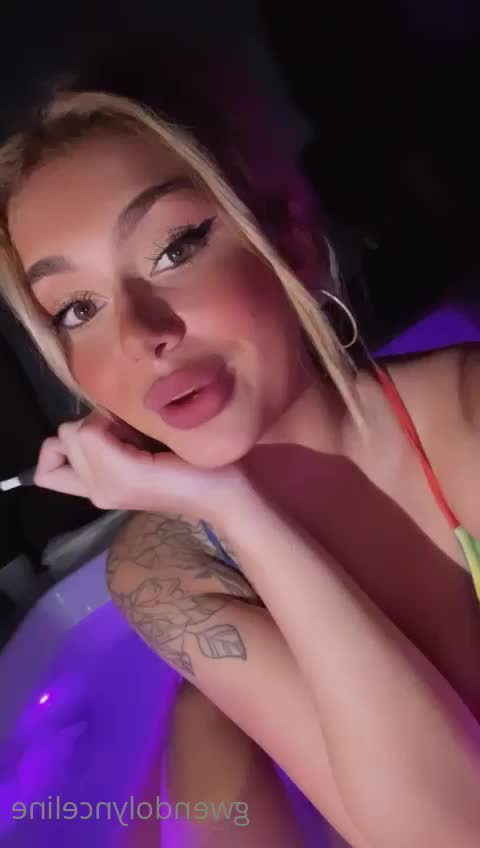 ela [ gwendolynceline ] - Fishnets  does that mean I m a catch