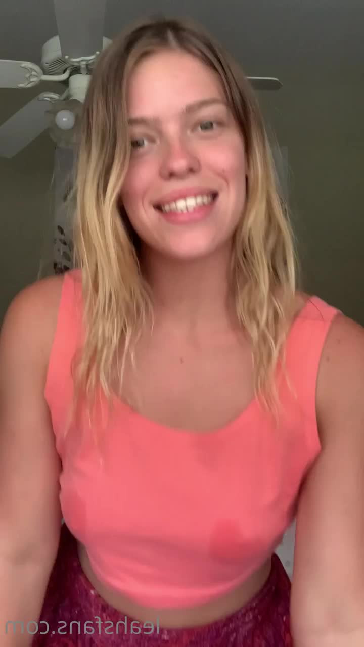 Leah Lee [ kodakswisher ] - B/G impromptu fingering! I took this totally unplanned, it’s a - ePornLeak