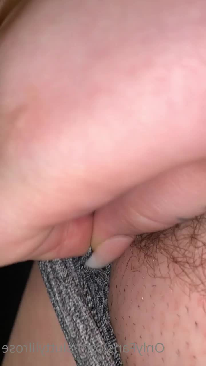 Rose 🌹 [ sluttylilrose ] - I ll be posting more content soon - ePornLeak