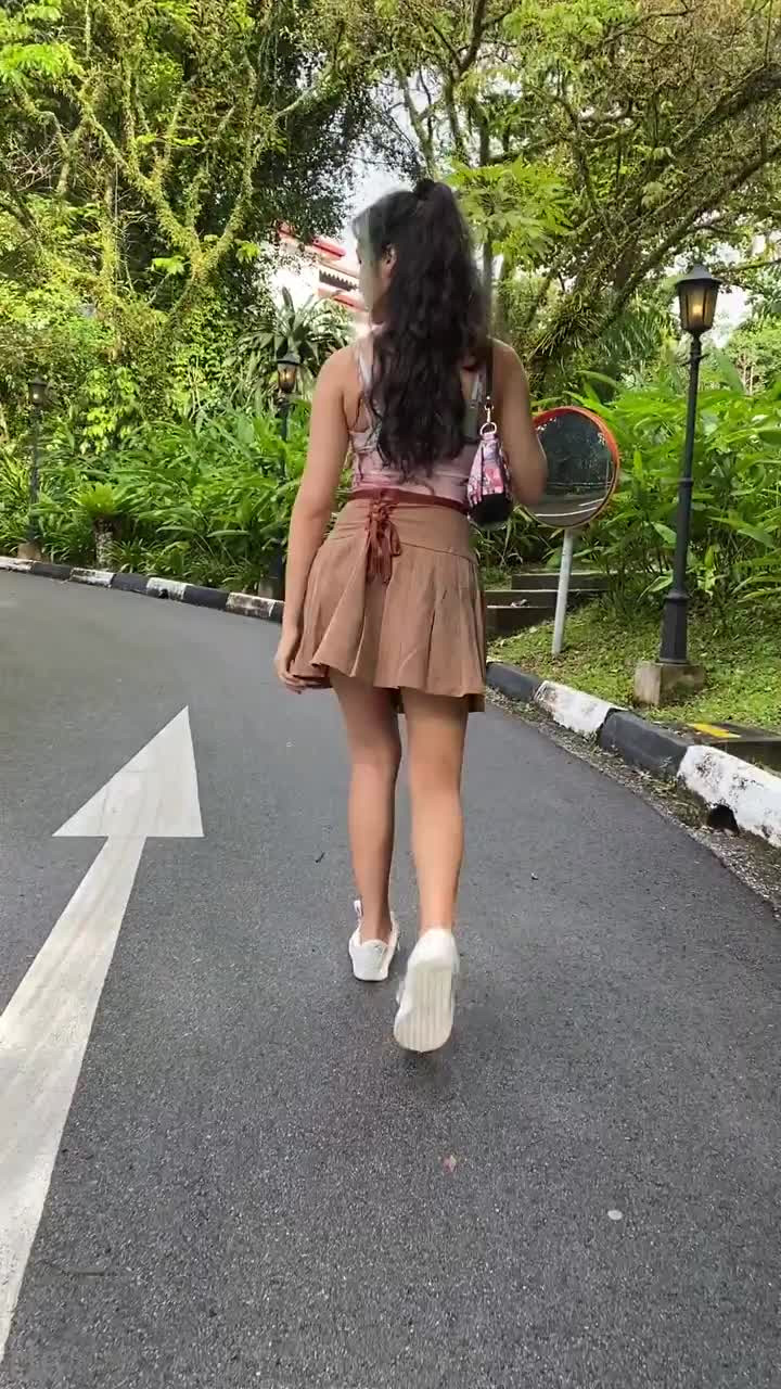 alaska a☺︎ki [ aloebambi ] - Today after filming a new oily titty video 😝 Super horny words for