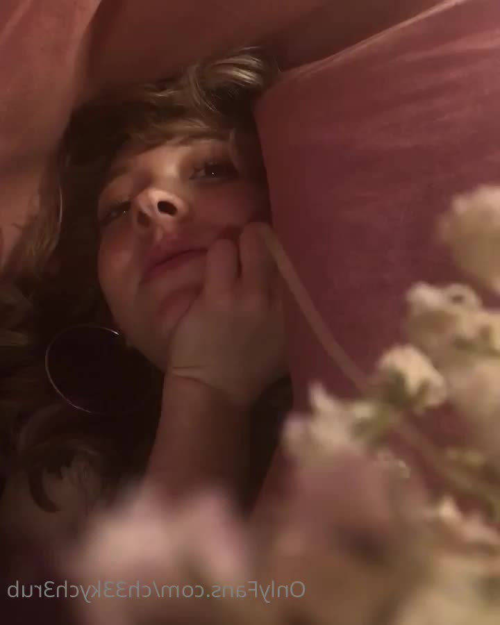 ch33kych3rub - baby it’s cold outside