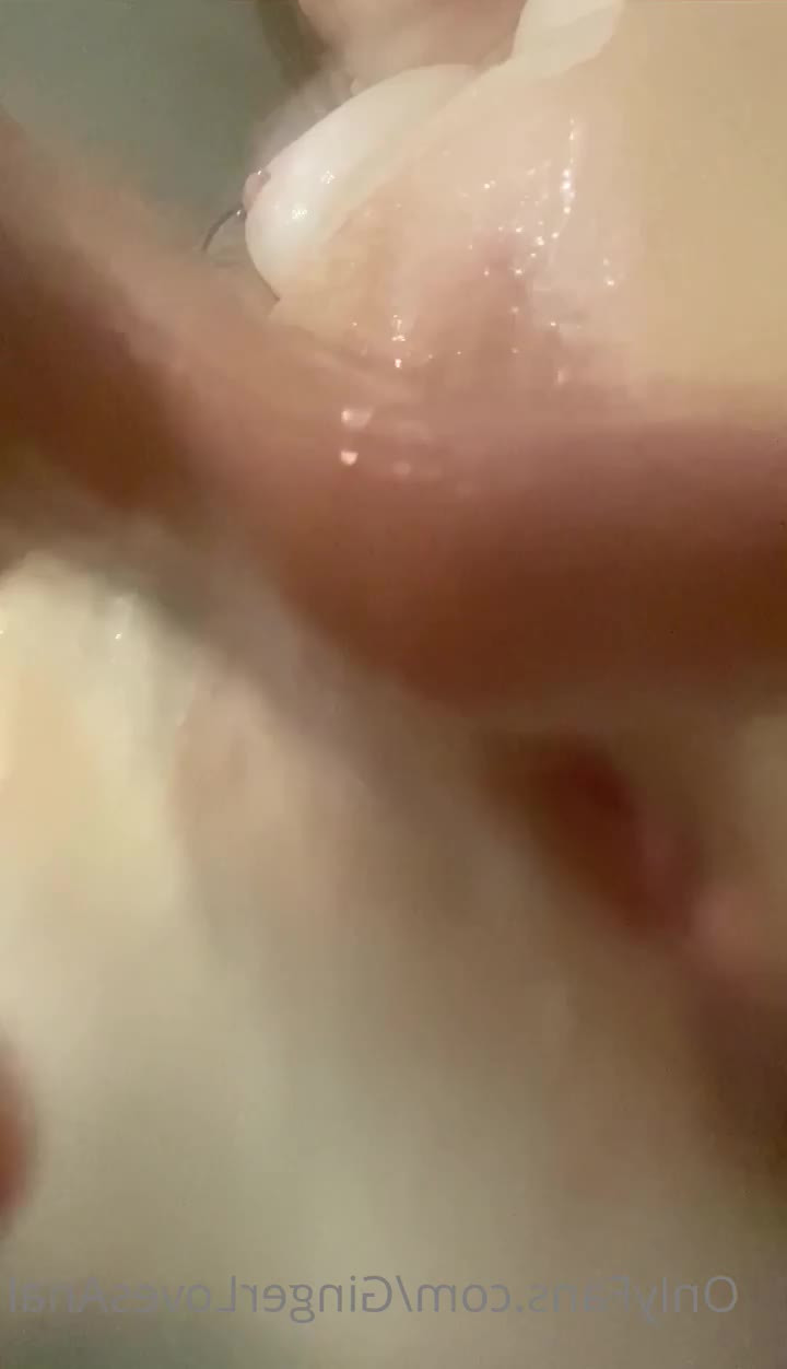 GingerLovesAnal - Would you accept nudes from Pyramid head?📐🍆 - ePornLeak