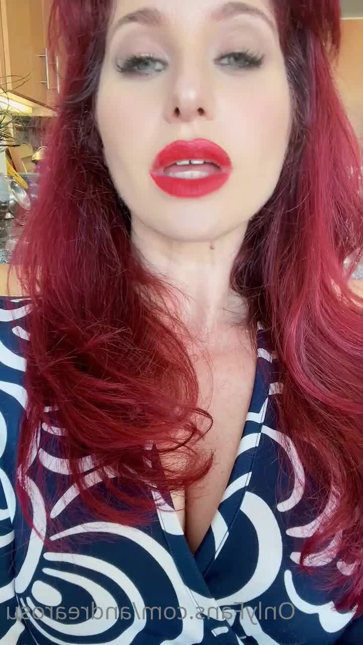andrearosu - La baby y sus vecinos o amigos  Hoy tuve una visita especial así que