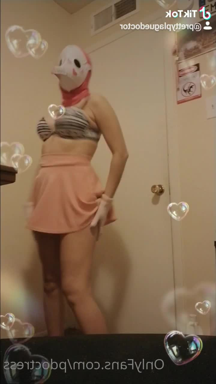 Plague Doctress [ pdoctress ] - Open or close? - ePornLeak