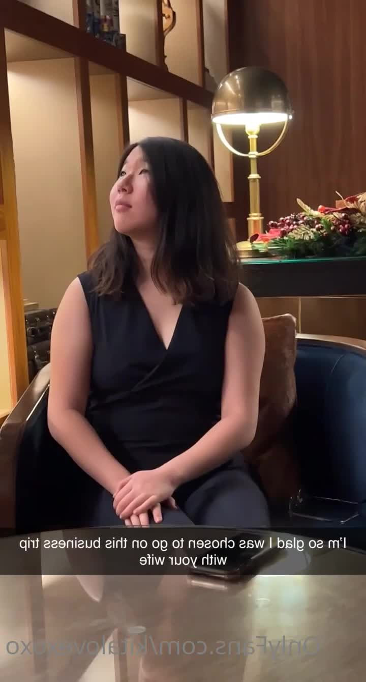 Kita Love [ kitalovexoxo ] - GOING LIVE IN LESS THAN AN HOUR 😈