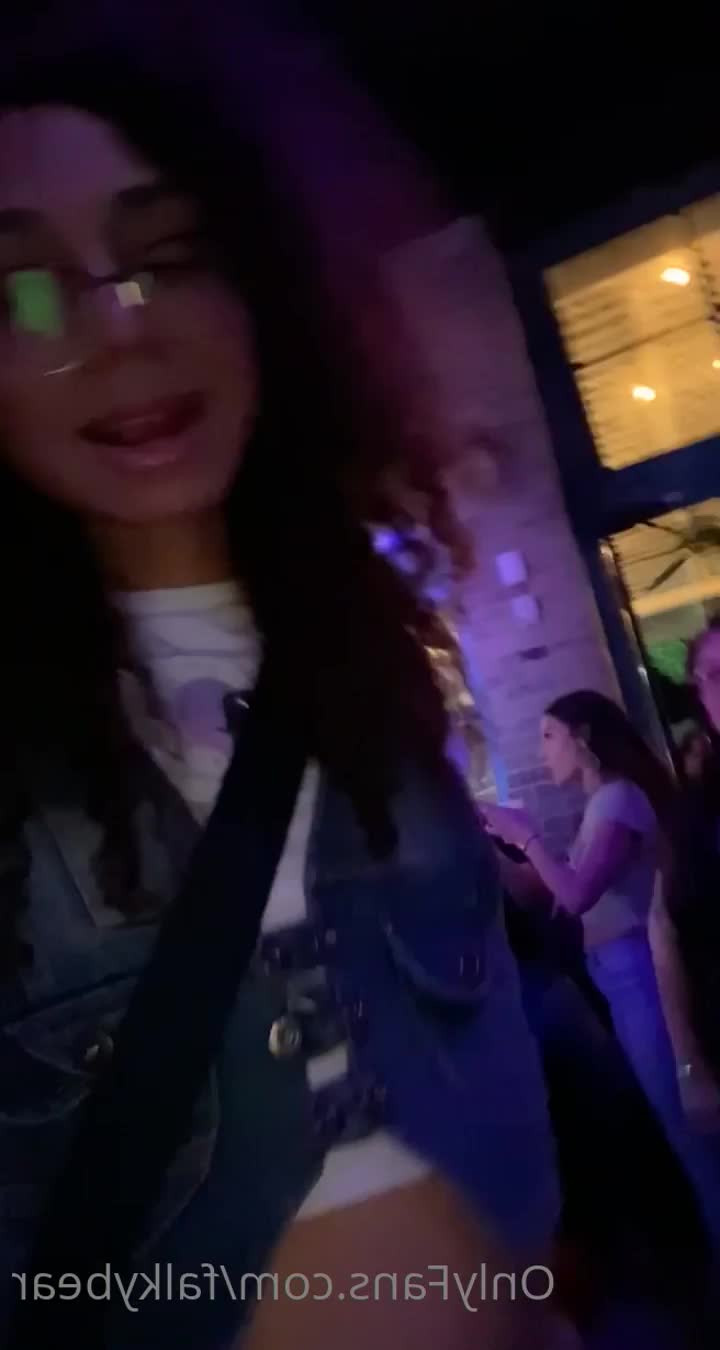 Falkiri [ falkybear ] - Hellou - ePornLeak