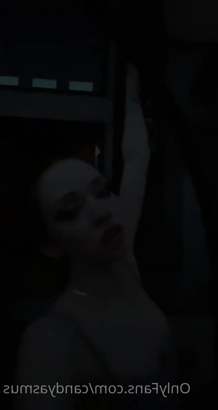 💕Candy Baby🌙 [ candyasmus ] - Okay, but what if I was your neighborhood Hooters girl? 😍 - ePornLeak