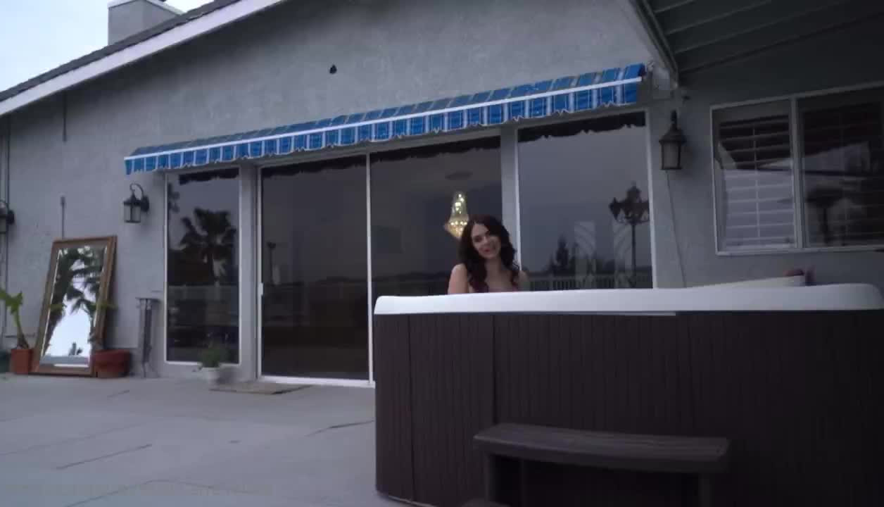 violetstarrfree - I finally snuck away and took some swimsuit feet pics for you guys - ePornLeak