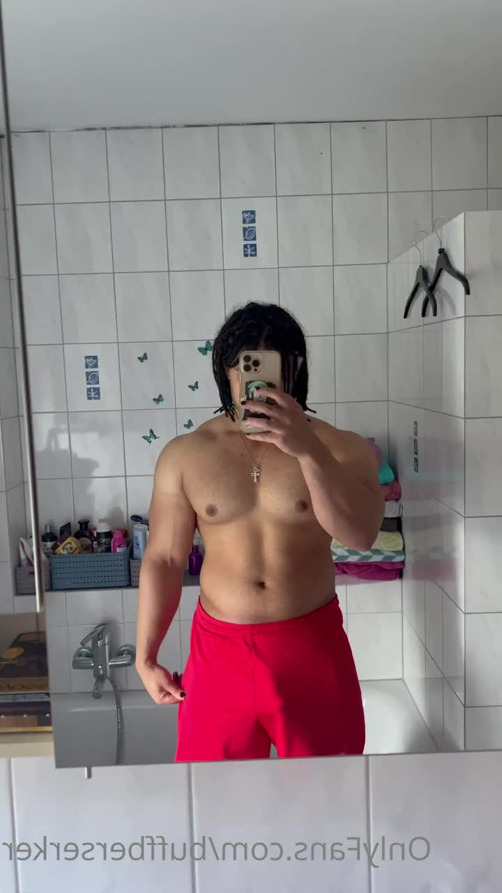 BuffBerserker - Have a nice day xxx💋💋💦 - ePornLeak