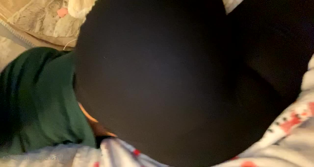 Bia [ theonlybiababy ] - First findomme video i ve made in YEARS with  tianastummy is finally