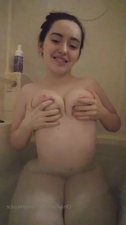 EmeryEverest (PaleLikeIce) [ emeryeverest ] - Imagine me pushing you down  getting on top of you  and pulling your - ePornLeak