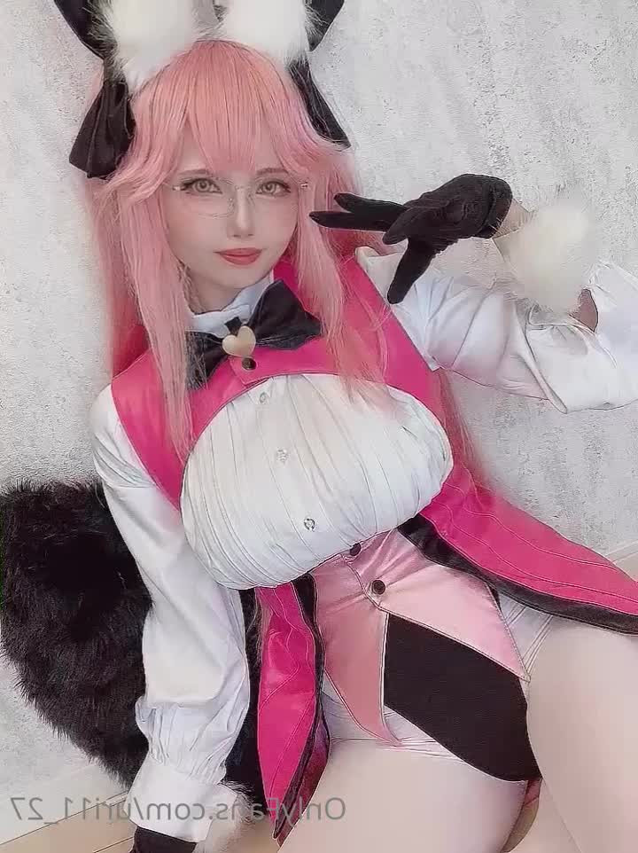 𓆟uri 𓆟 [ uri11_27 ] - So  last year I was bleaching my hair in order to dye it super bright - ePornLeak