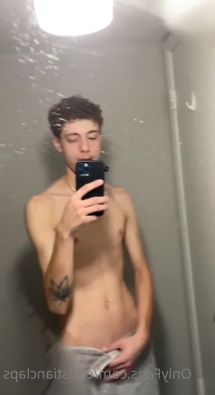 Christian D [ christianclaps ] - I am your muse  lt 3