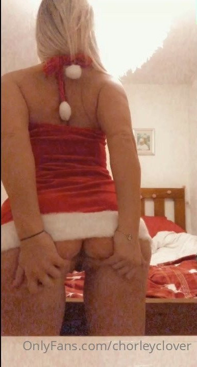 🔞 Chorley Clover 0% XXX TOP RATED 🔞 [ chorleyclover ] - VIDEO DISPONIBLE  Me follo a un amigo en casa de su novia sin que se