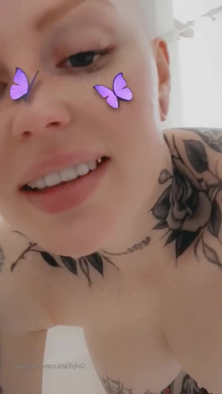 E. BORING [ embodoe ] - I KNOW you want to see the entire video   PAY TRIBUTE TO ME BY