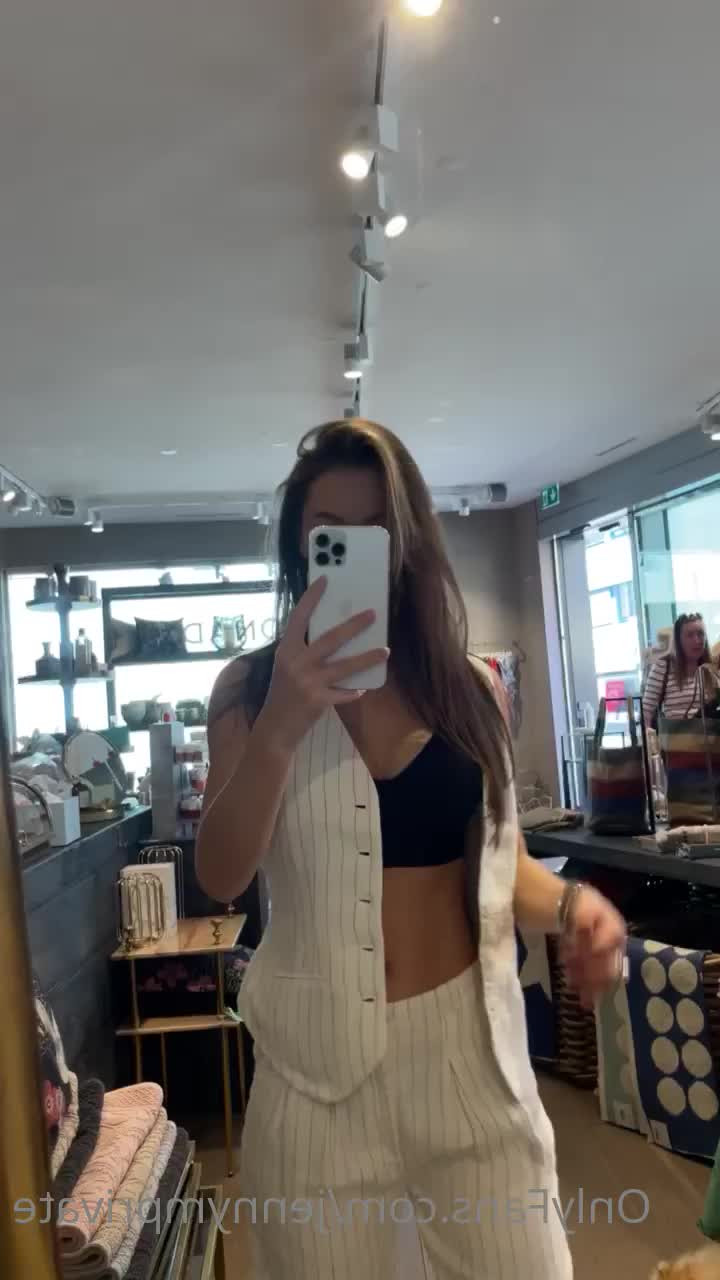 Jenny M [ jennymprivate ] - The stoner fit is BACKKK