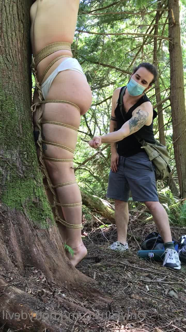 Knottydevil - Starting the day with energyyyyy