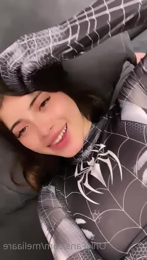 Meliaare 🔥🔥 [ meliaare ] - I want someone to make me do the crybaby - ePornLeak