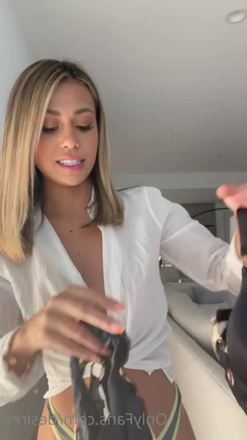 ✨Desi [ desiree ] - My 5 favorite screenshots that summarize yesterday's video 💖 - ePornLeak