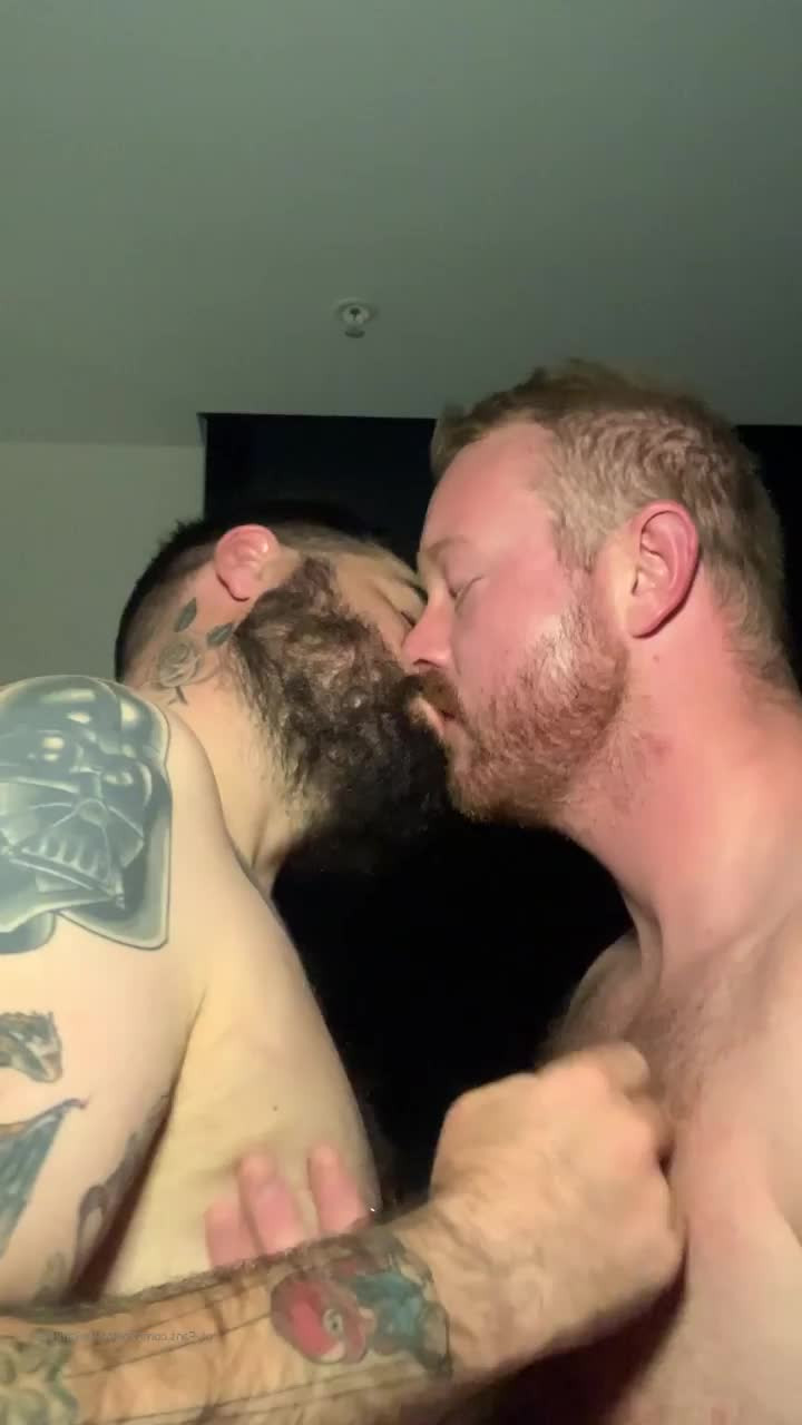 Northside Giant [ northsidegiant86 ] - CHRISTMAS GIVEAWAY ✨🎁🎄  The winner was randomly selected out