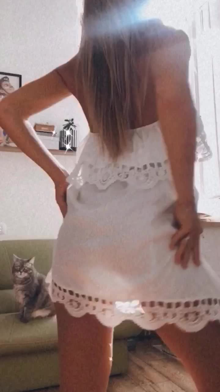 𝐀𝐧𝐧𝐚 👩🏼 𝕪𝕠𝕦𝕣 𝕟𝕒𝕦𝕘𝕙𝕥𝕪 𝕞𝕠𝕕𝕖𝕝 🔞 [ ioannova ] - Tengo hambre   me das verga papi