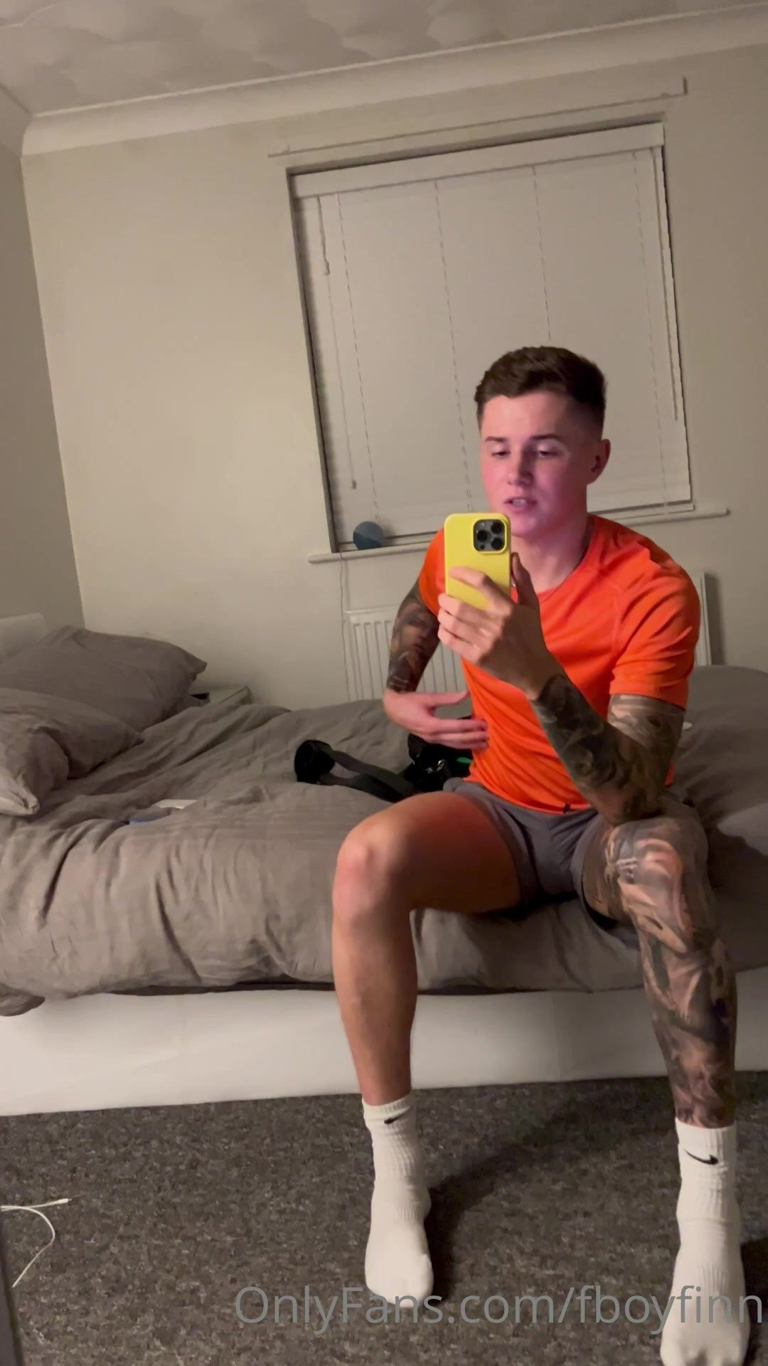 𝐅𝐁𝐎𝐘 𝐅𝐈𝐍𝐍 🖤 [ fboyfinn ] - 8 weeks pregnant wand  This just went out to my rebillers on my VIP - ePornLeak