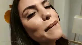 Renata Calcillieri [ rcalcillieri ] - What if I actually posted here  That would be crazy