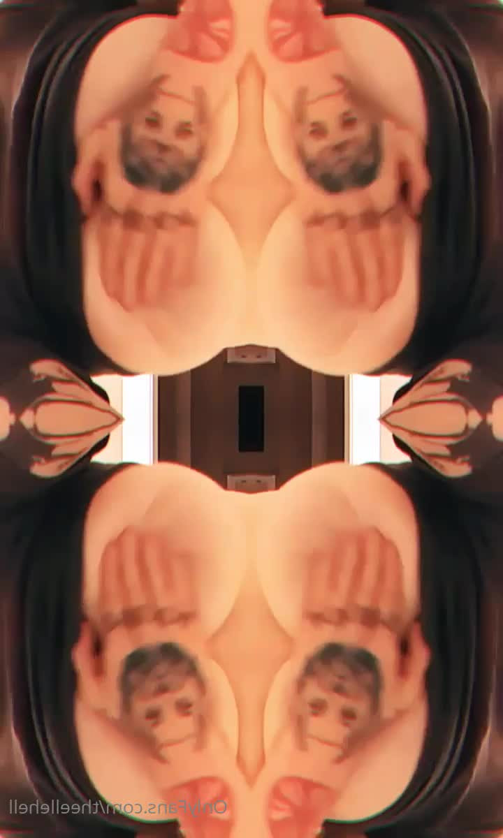 Elle Hell [ theellehell ] - Sheer surprise