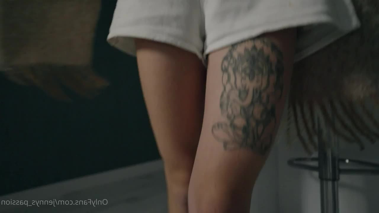 Jenny Lynne [ jennys_passion ] - A little something to help get you through the work day