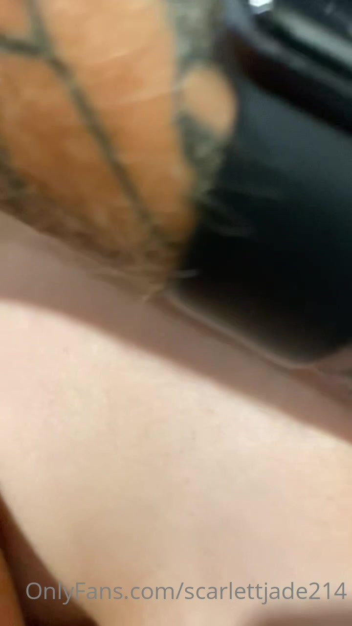 Scarlett Jade💎 [ scarlettjade214 ] - Hello