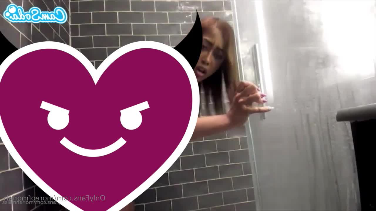 Moriah mills [ moreofmoriah ] - Got a new mic, so you can hear how wet I am 🥰