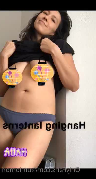 Kumi Omori [ kumiomori ] - I got my butt plugs today and tried the smallest one out while I got