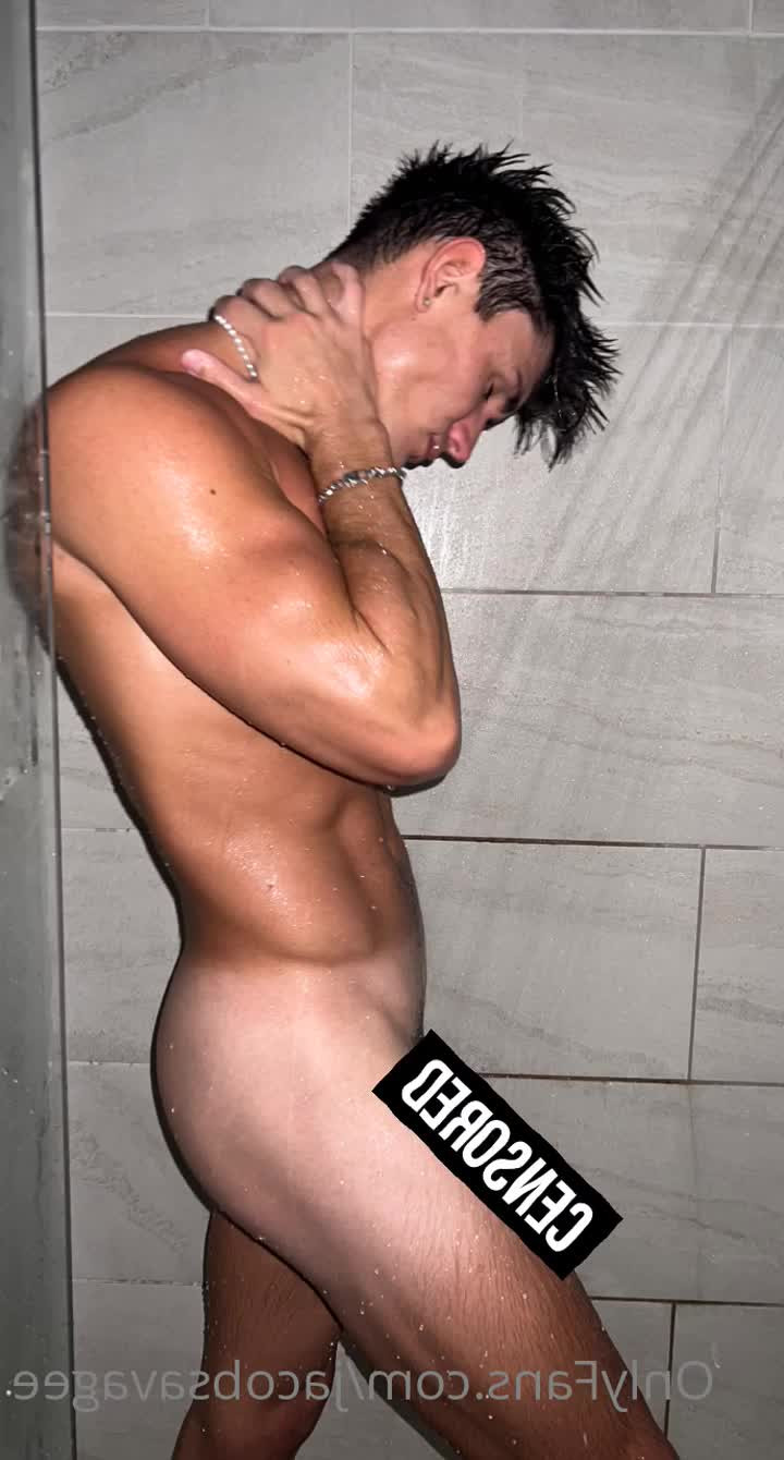 •JACOB SAVAGE [ jacobsavagee ] - Would you rather me use my hand or vibrator 💋