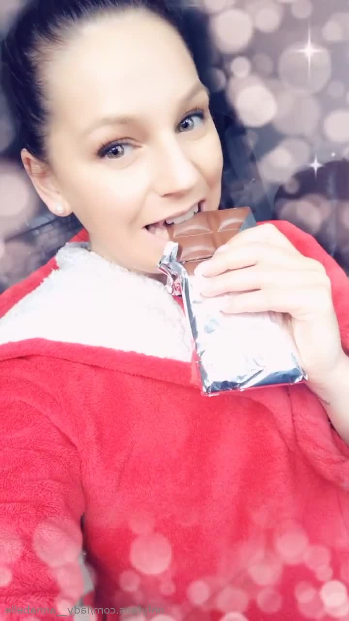 Lady Annabelle [ lady__annabelle ] - It s your lucky day