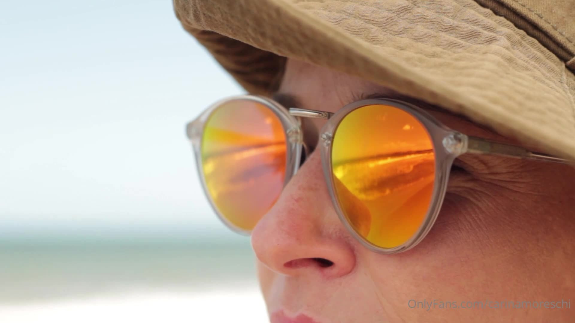 carinamoreschi - Floss Or A Bikini? Can You Even Tell The Difference, This Bottom Is