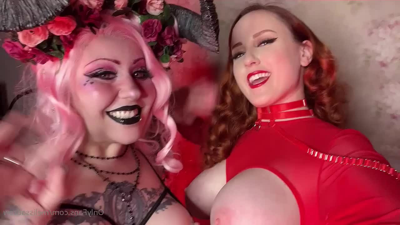 Melissa Drew [ melissadrew ] - fun pics from halloween parties  3 proper shoot in my costume coming