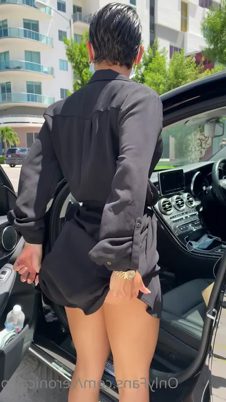 Veronica Victoria Perasso [ veronicavictoriaperasso ] - Quarantine bae ✨ - ePornLeak