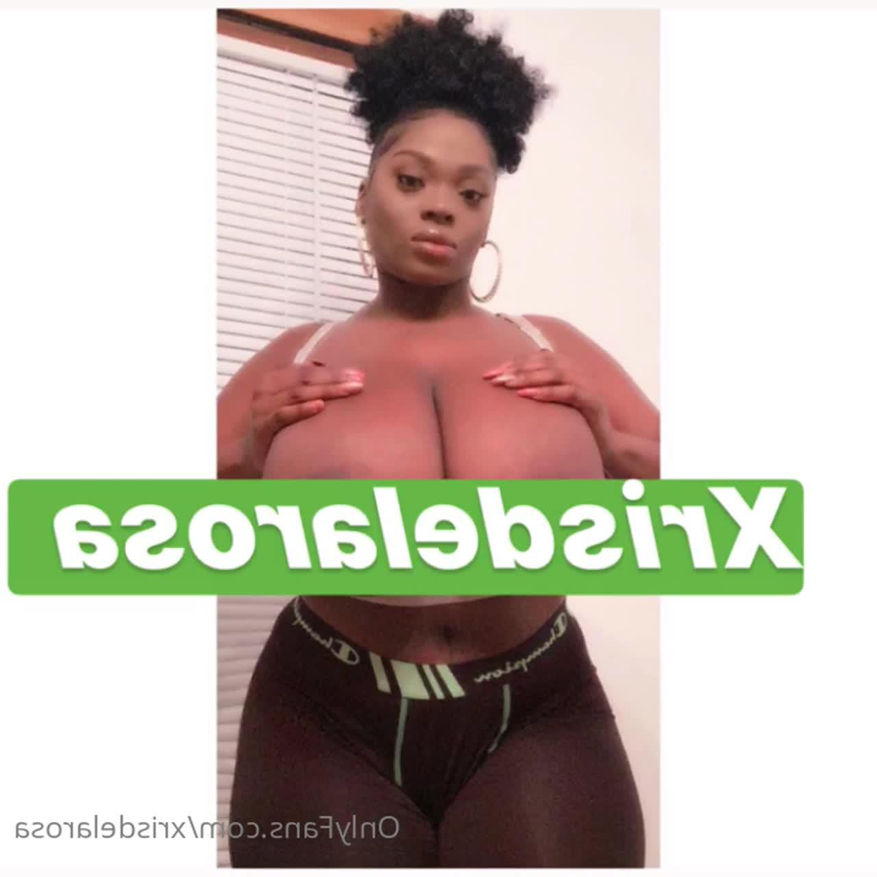 Xris DelaRosa [ xrisdelarosa ] - Public beach, who cares 😛💦☀️