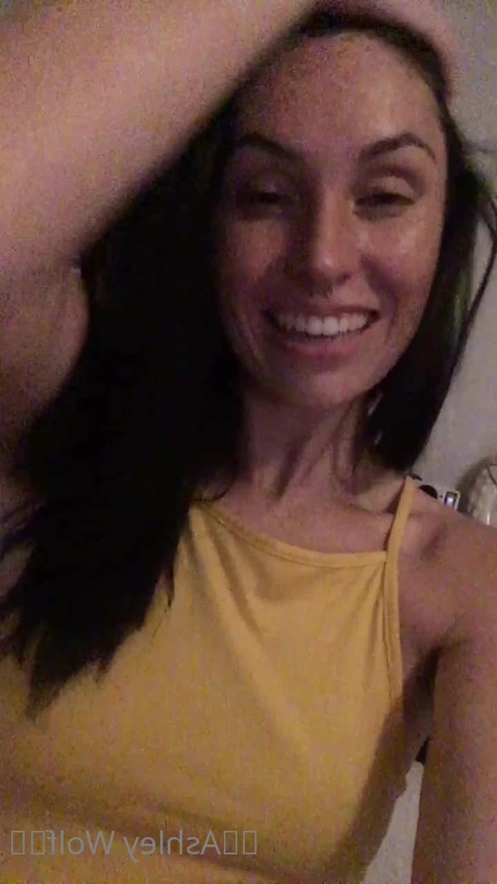 Ashley Wolf [ ash_wolf_ ] - I couldn't decide...so why not both!