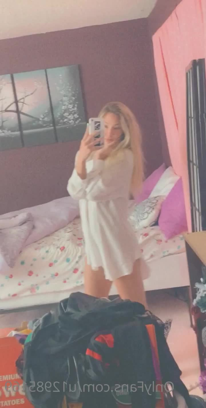 Avery Cristy [ theaverycristy ] - I want be your little baby - ePornLeak