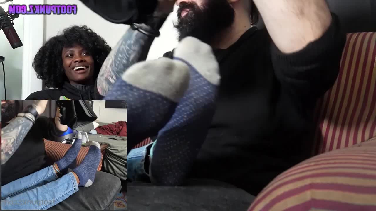 footpunkz - Oiled up piggy  Plumping up with every bite   ice cream diet day 6